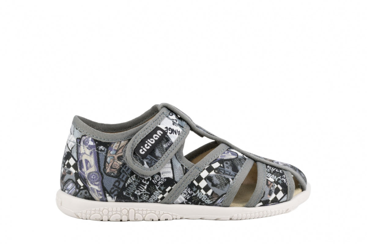 Children's slippers Ciciban